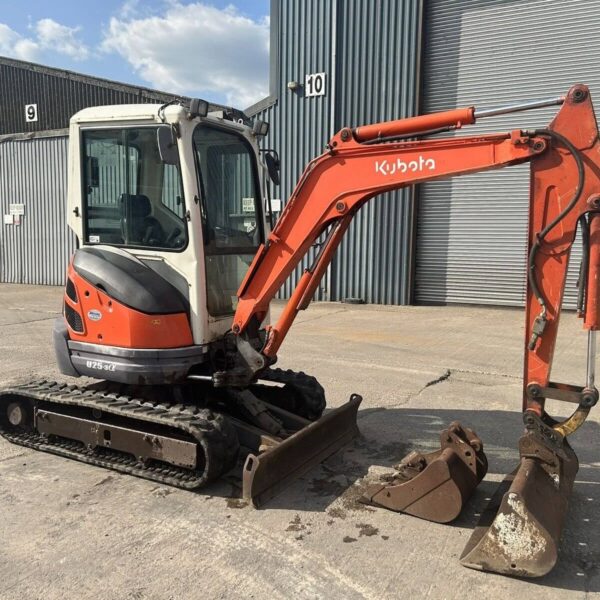 Kubota U27-4, (2018), 1578 heures, 2.7T - occasion