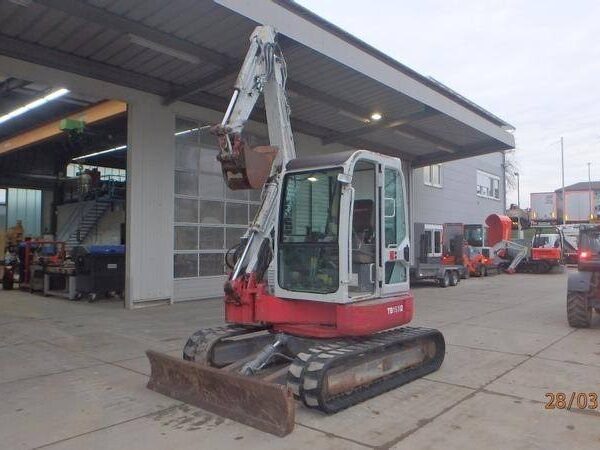 Takeuchi 153 FR, (2008), 5225 heures, 5.6T - occasion